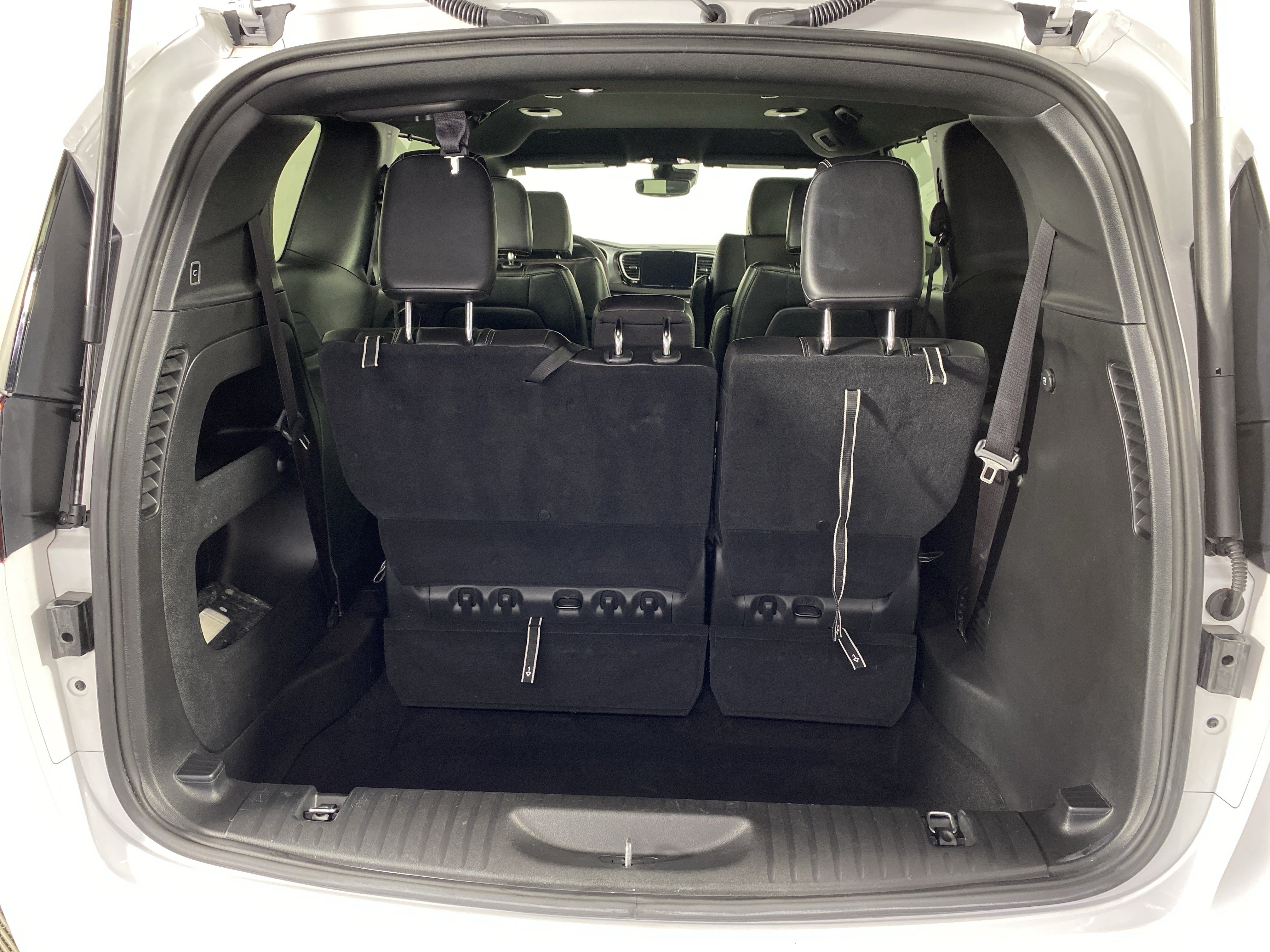 Used 2025 Chrysler Pacifica Select FWD image 34