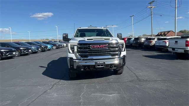 New 2026 GMC Sierra 2500 SLT image 3
