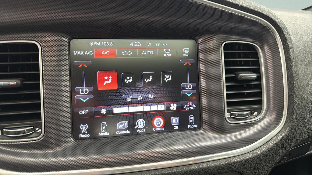 Used 2015 Dodge Charger SXT w/ AWD Plus Group image 22