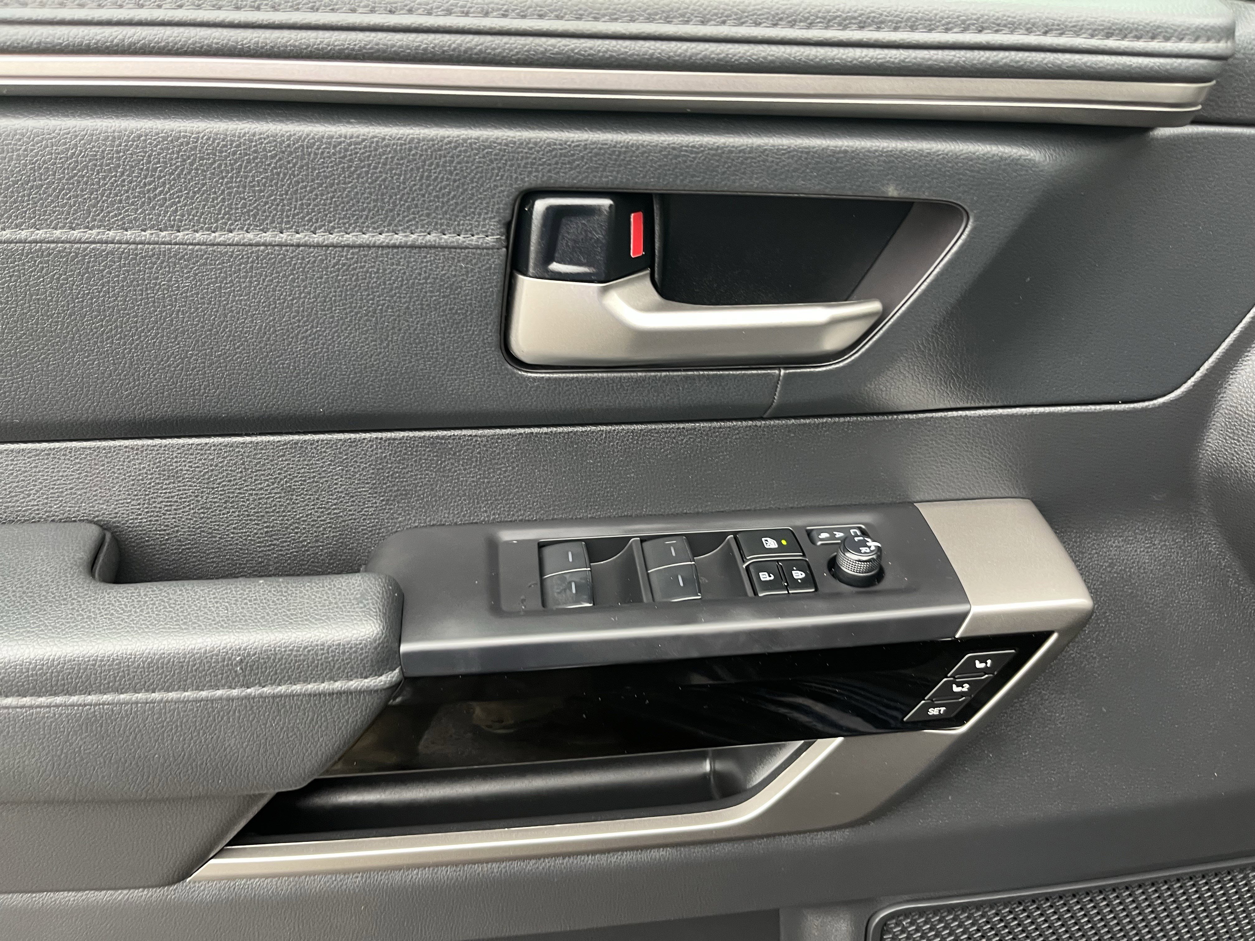 Used 2024 Toyota Tundra Limited w/ TRD Off-Road Package image 18