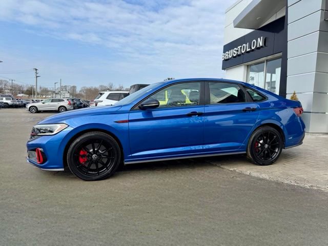 Used 2024 Volkswagen Jetta GLI 40th Anniversary Edition image 7