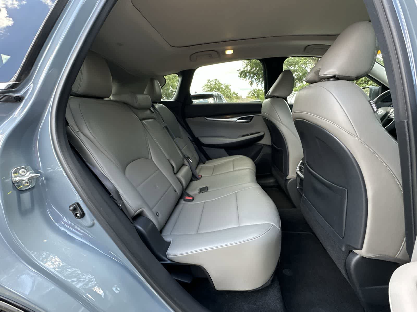 Used 2023 INFINITI QX50 Luxe w/ Cargo Package FWD image 17