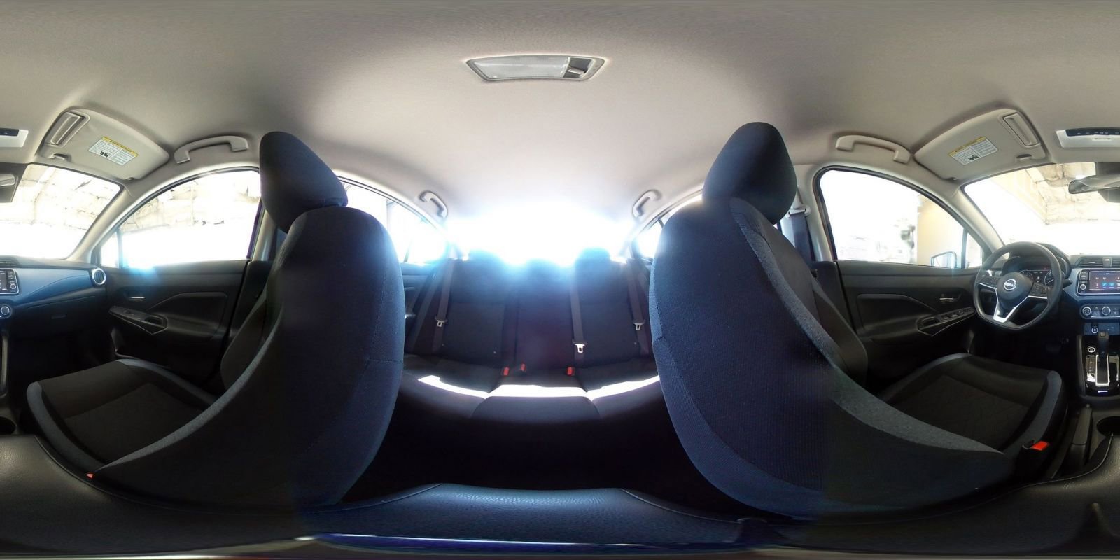 Used 2025 Nissan Versa SV image 40