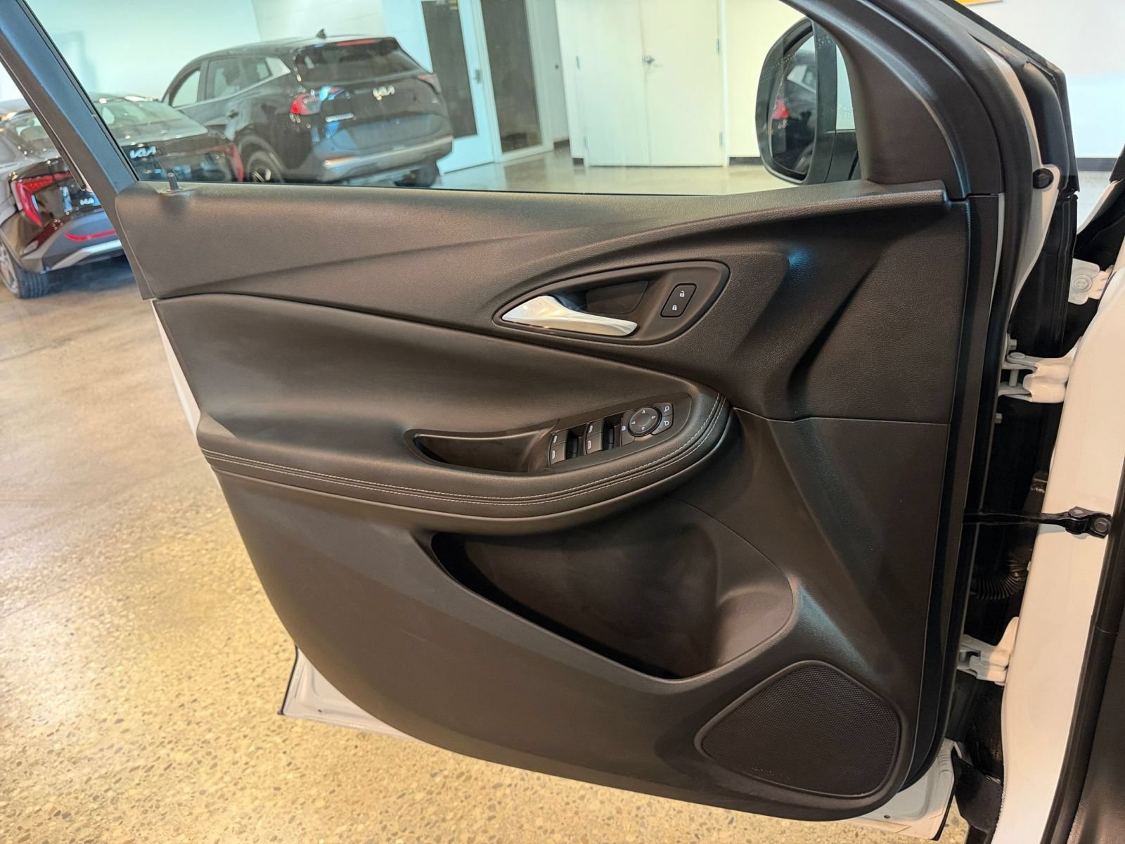 Used 2026 Buick Encore GX Preferred FWD image 18