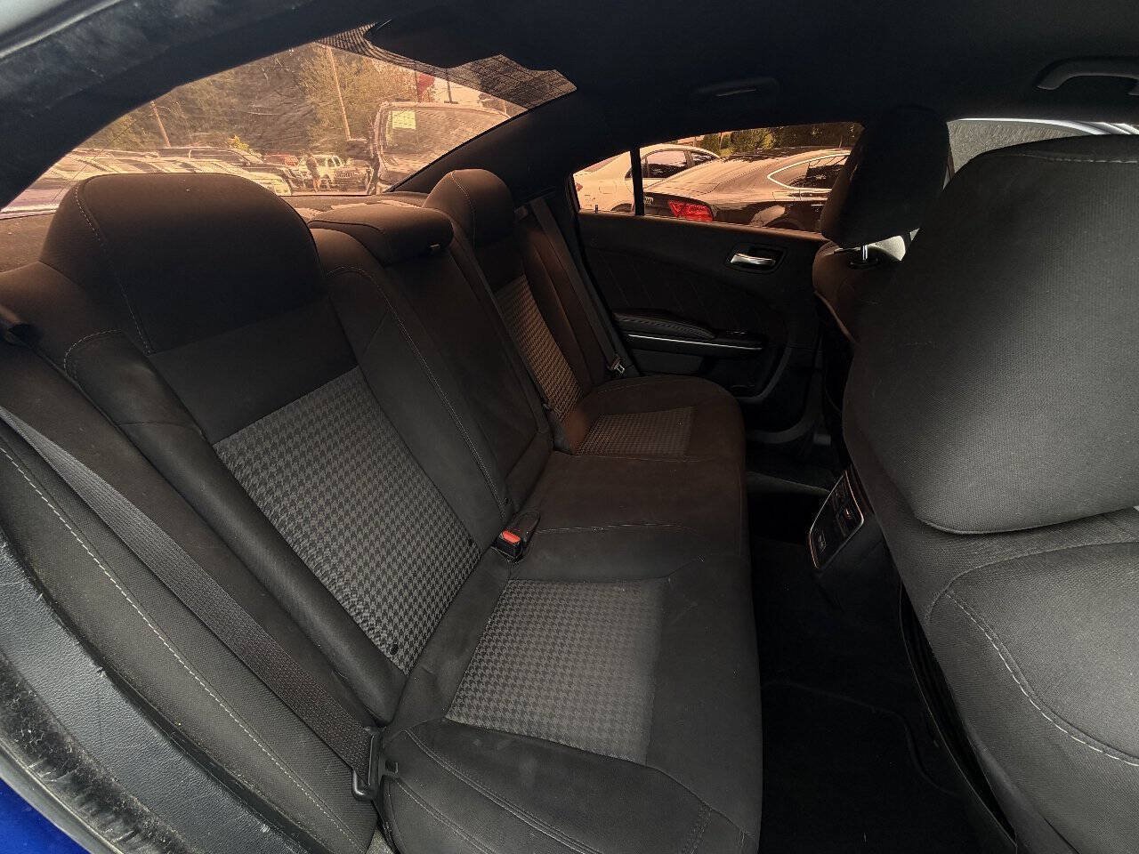 Used 2019 Dodge Charger GT RWD image 12