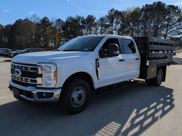 Used 2025 Ford F350 XL w/ XL Chrome Package RWD image 8