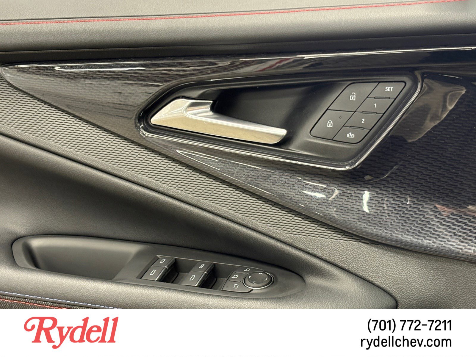 Used 2025 Chevrolet Blazer EV RS AWD/4WD image 11