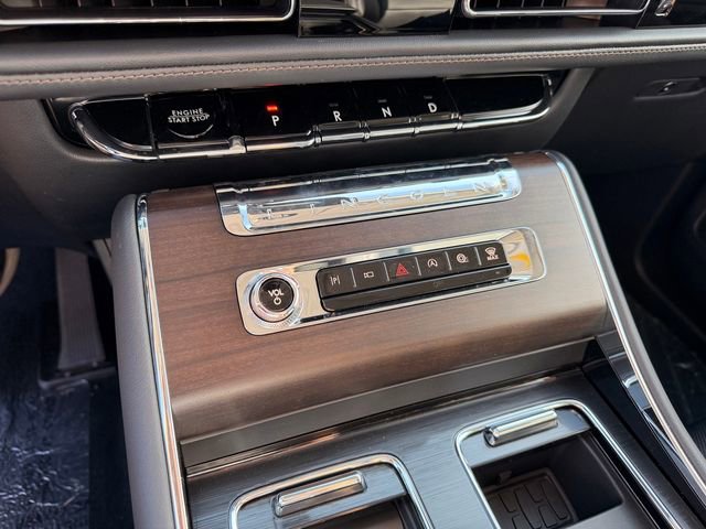 New 2025 Lincoln Aviator Reserve w/ Equipment Group 201A image 32