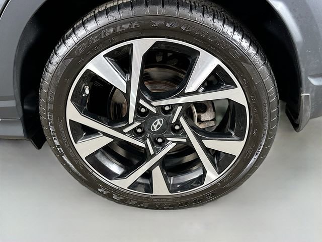 Used 2023 Hyundai Kona Limited AWD/4WD image 32