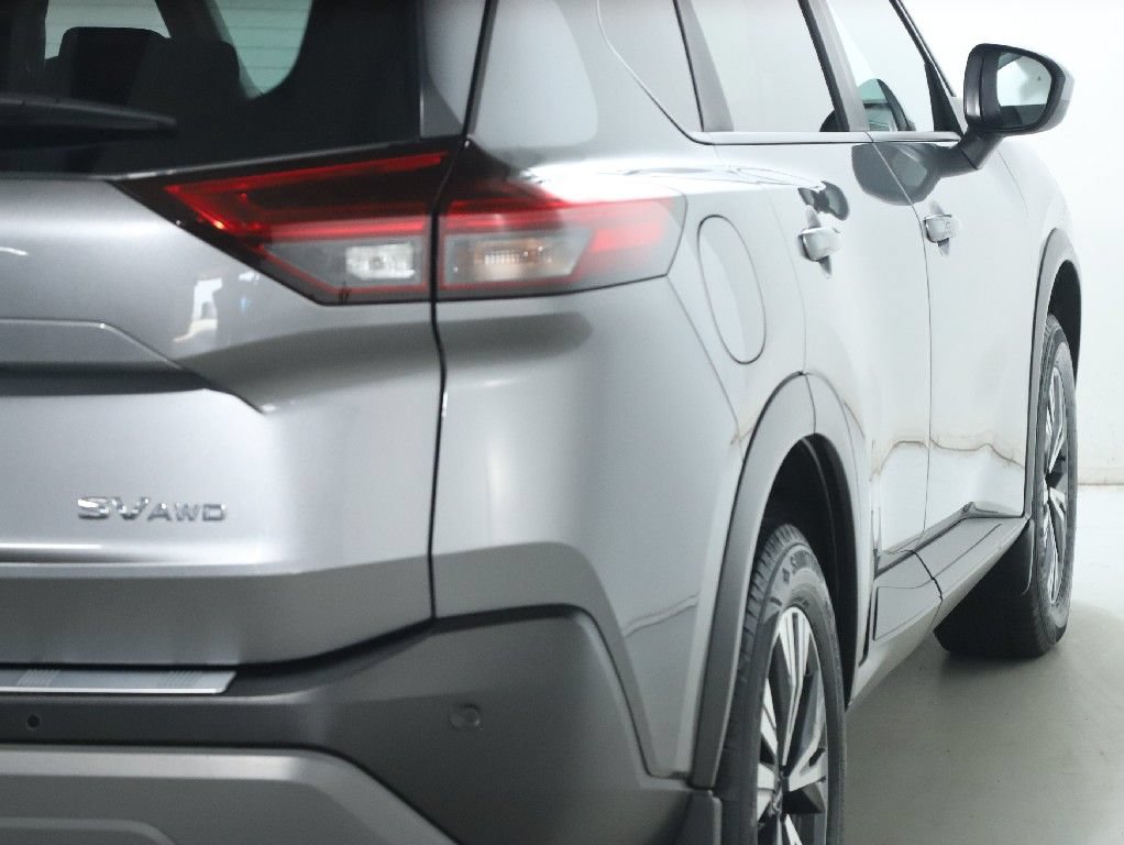 Used 2023 Nissan Rogue SV AWD/4WD image 45