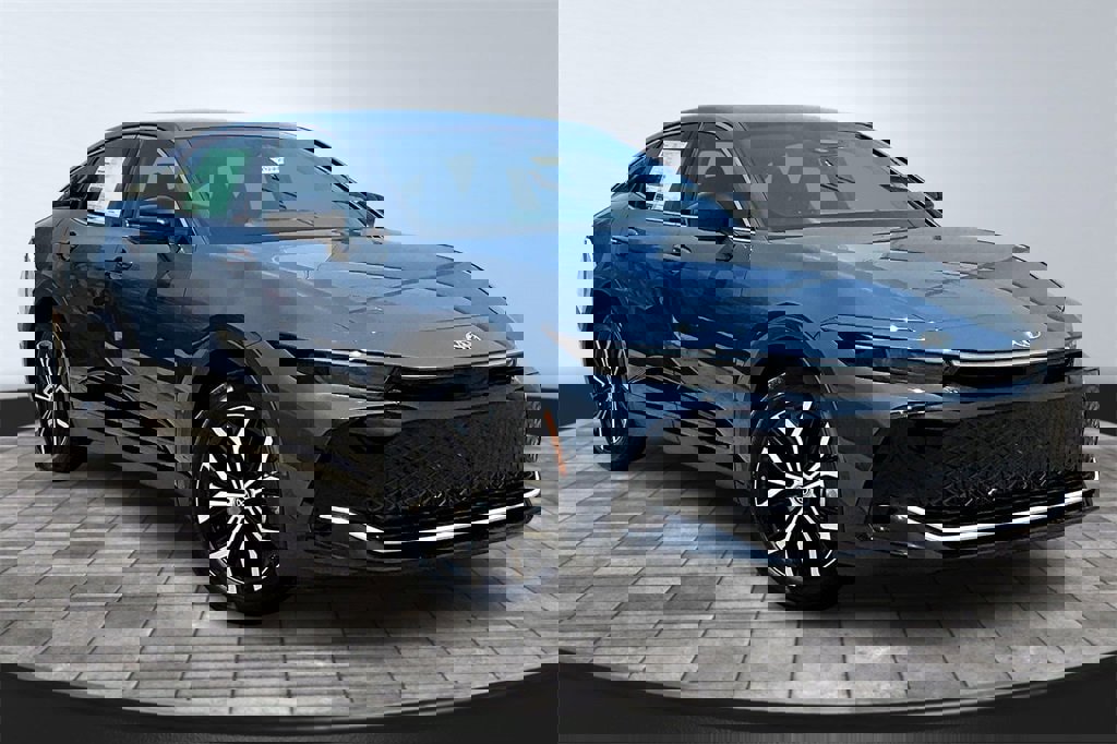 New 2026 Toyota Crown XLE image 1