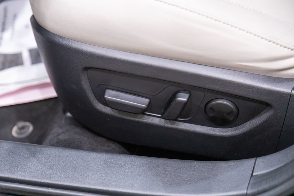 Used 2024 MAZDA CX-30 AWD 2.5 S w/ Preferred Package image 9