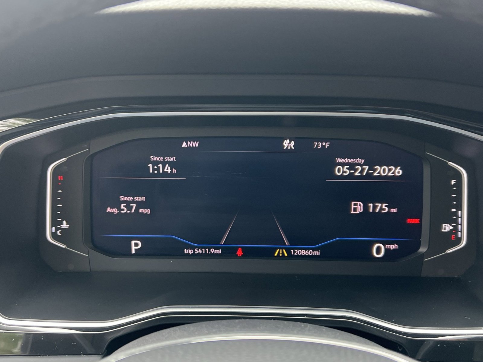 Used 2019 Volkswagen Jetta SEL w/ Cold Weather Package FWD image 25