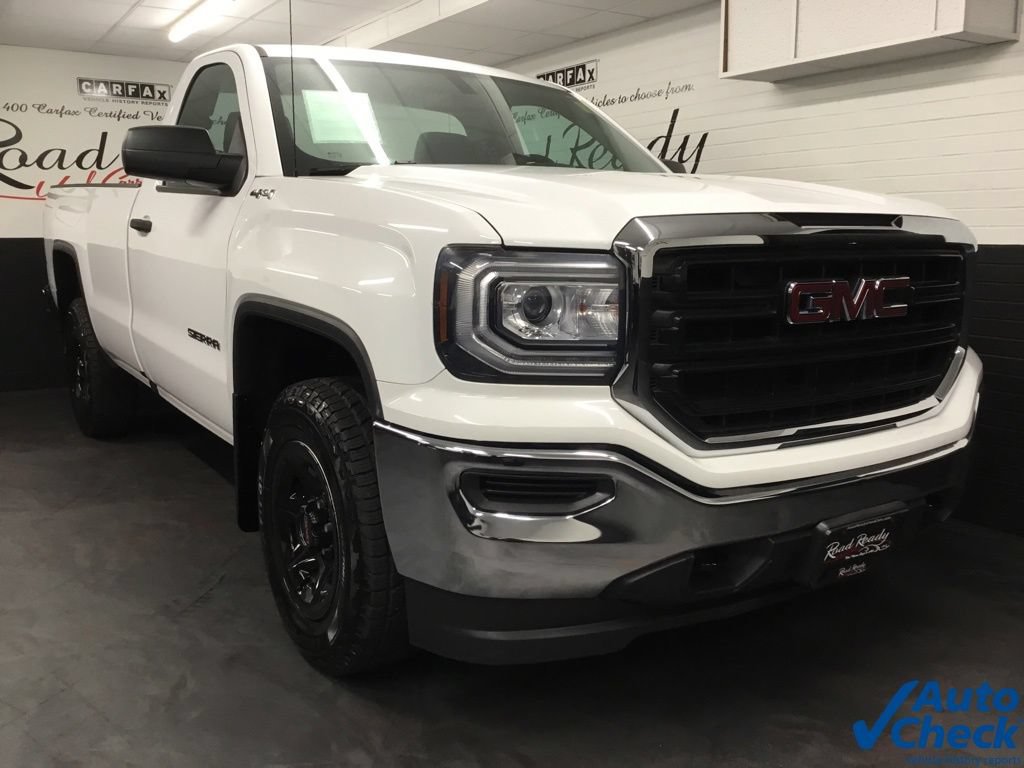 Used 2018 GMC Sierra 1500 4x4 Regular Cab w/ Sierra Convenience Package image 3