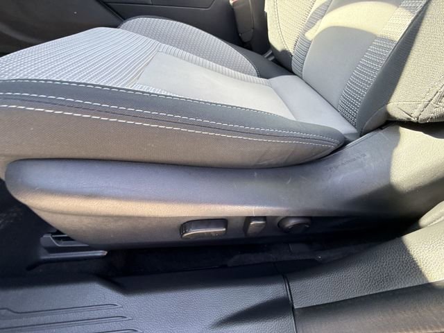 Certified 2025 Subaru Outback Premium image 12