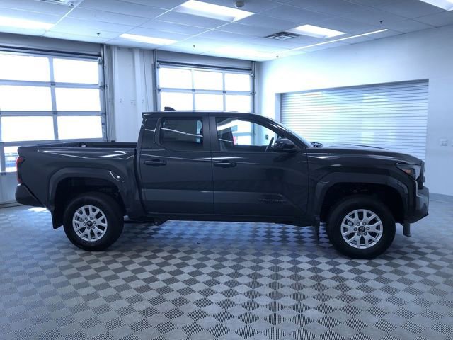 New 2026 Toyota Tacoma SR5 AWD/4WD image 6