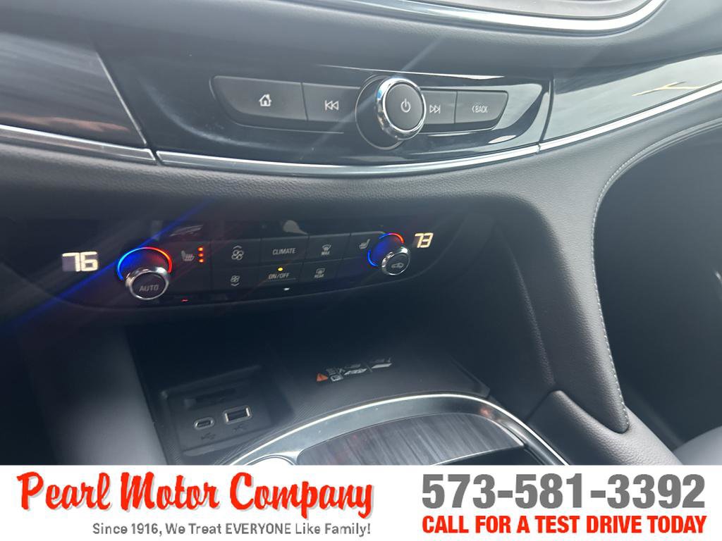 Certified 2024 Buick Enclave Essence w/ Sport Touring Edition FWD image 17