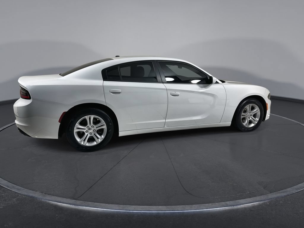 Used 2021 Dodge Charger SXT w/ Leather Interior Group RWD image 9