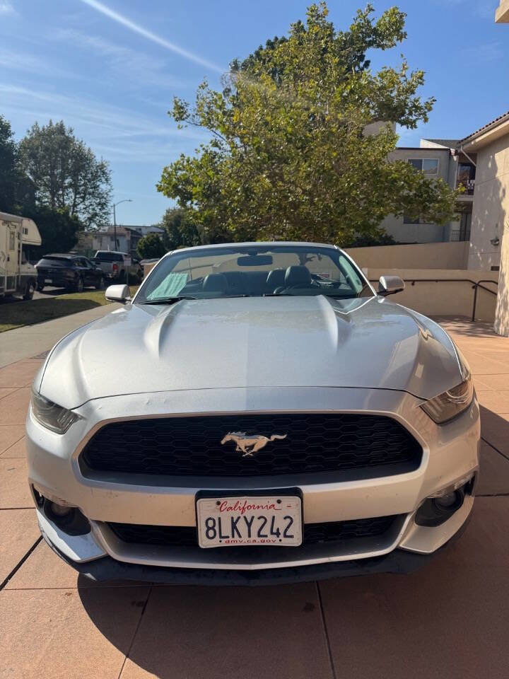Used 2016 Ford Mustang Premium RWD image 28