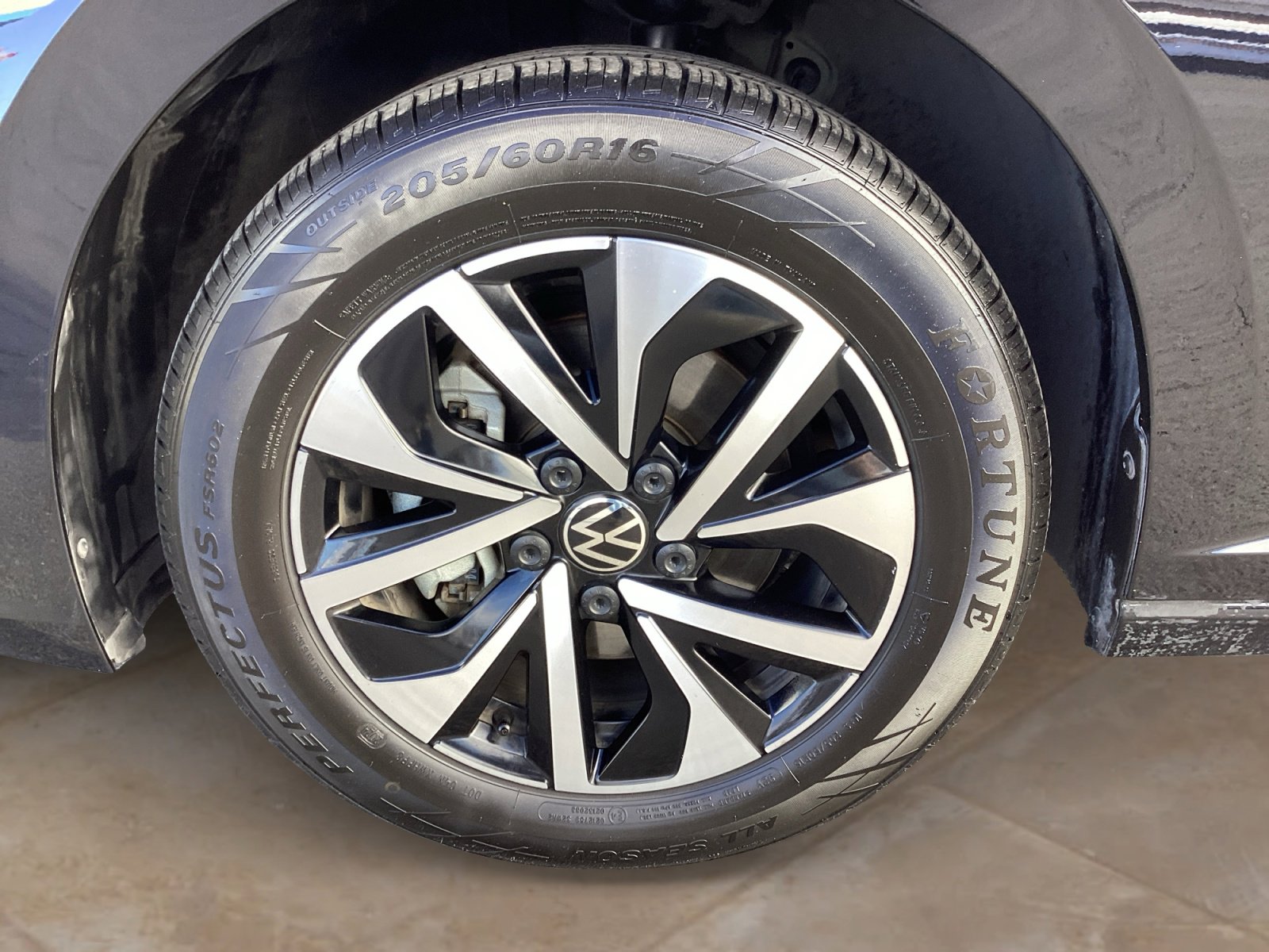 Used 2024 Volkswagen Jetta S image 30