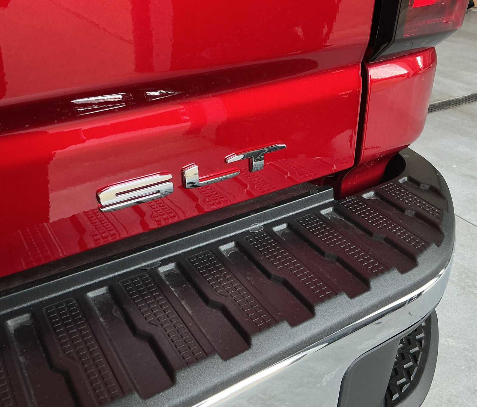 New 2026 GMC Sierra 2500 SLT w/ SLT Premium Package image 26