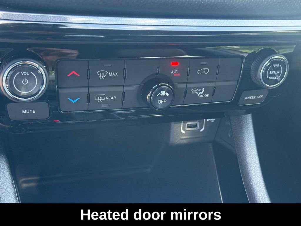 New 2026 Jeep Compass Altitude image 15