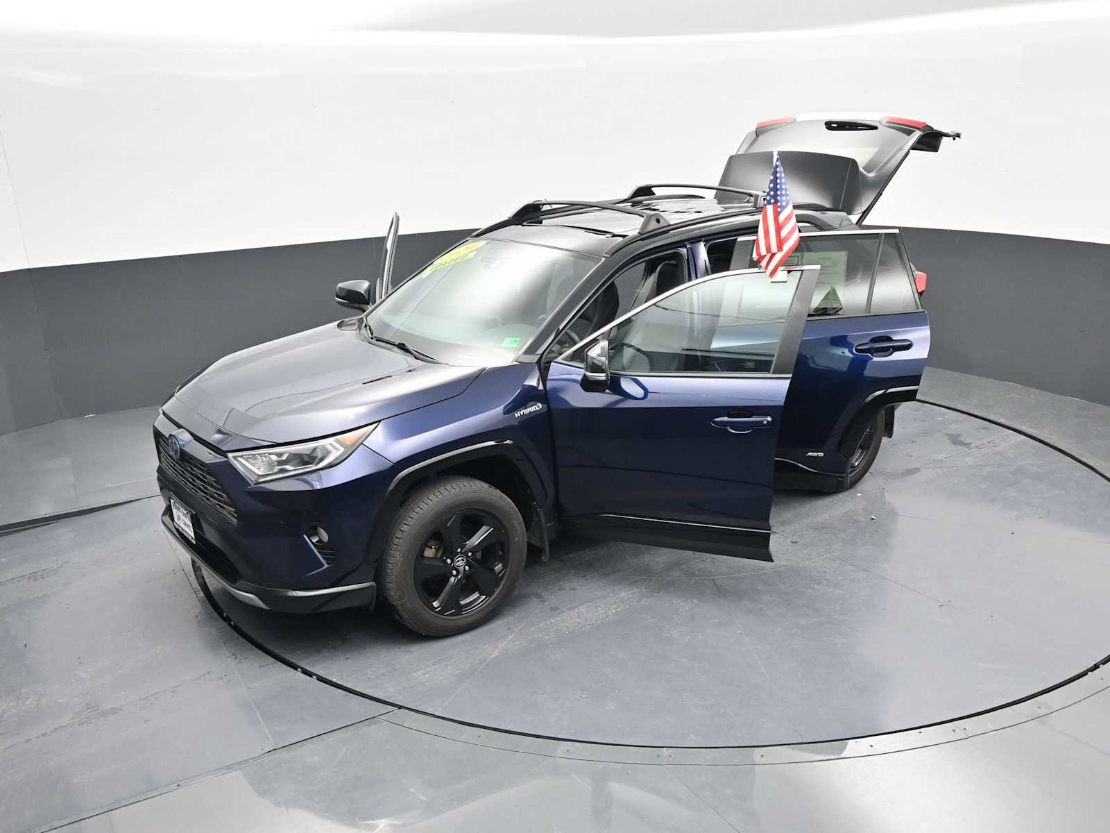 Used 2020 Toyota RAV4 XSE image 45