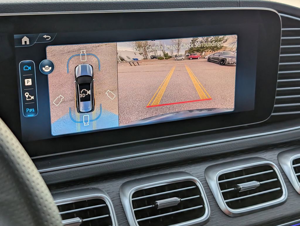 New 2026 Mercedes-Benz GLS 450 4MATIC image 17