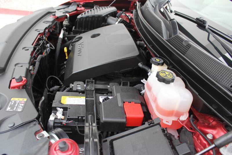 Used 2023 Chevrolet Traverse LT FWD image 42