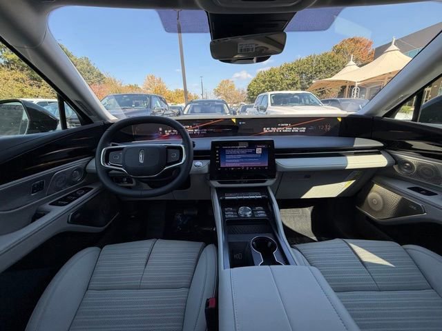 New 2026 Lincoln Nautilus Reserve image 10