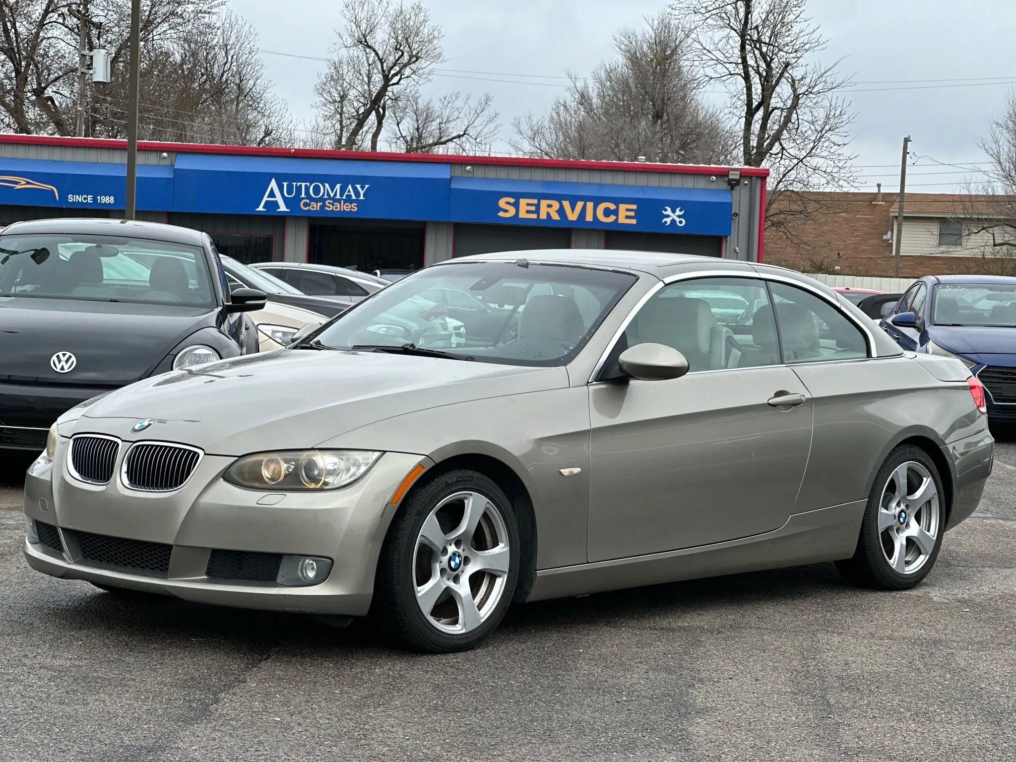 Used 2009 BMW 328i Convertible RWD image 2