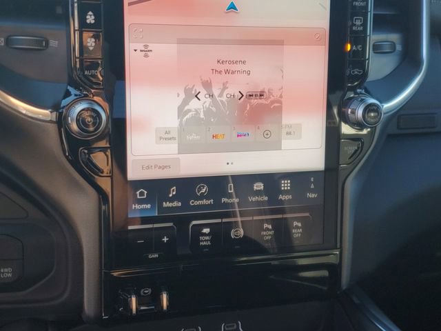 New 2026 RAM 3500 Laramie AWD/4WD image 27