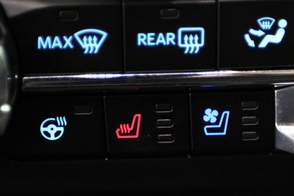 Used 2026 Ford F450 Lariat AWD/4WD image 27