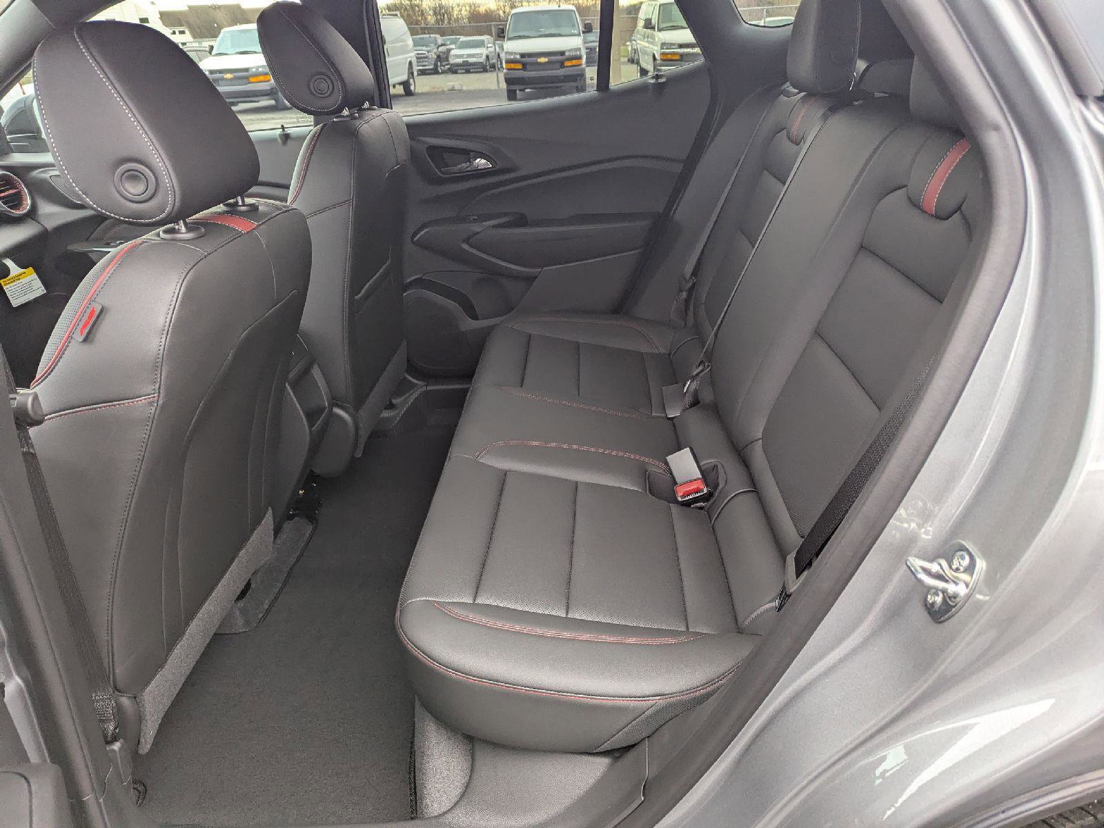 New 2026 Chevrolet Trax RS w/ Driver Confidence Package image 37