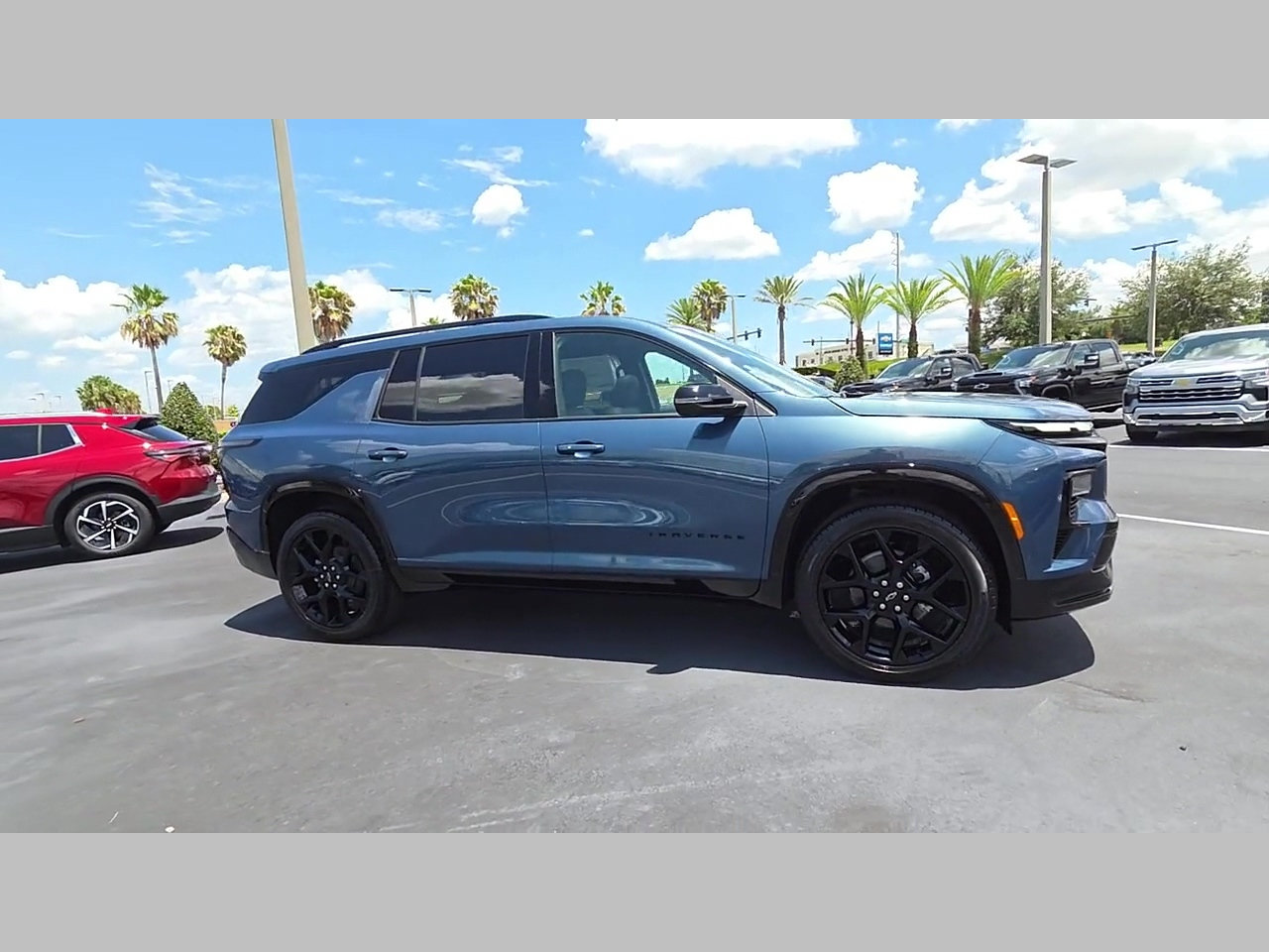 New 2026 Chevrolet Traverse RS FWD image 19