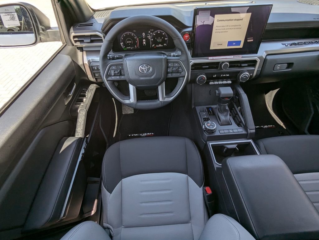New 2025 Toyota Tacoma TRD Off-Road AWD/4WD image 4