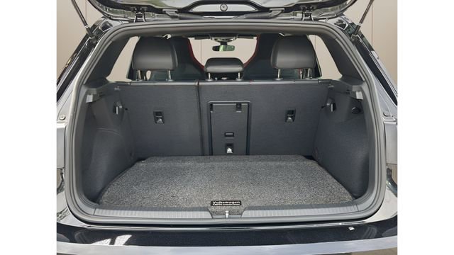 Used 2024 Volkswagen GTI Autobahn image 9