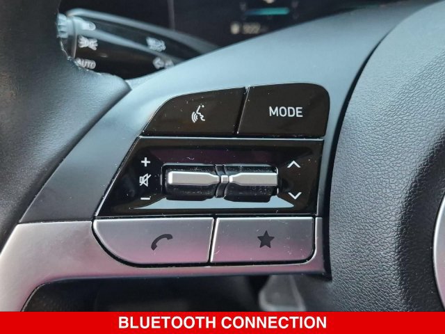 Used 2024 Hyundai Elantra Limited FWD image 20