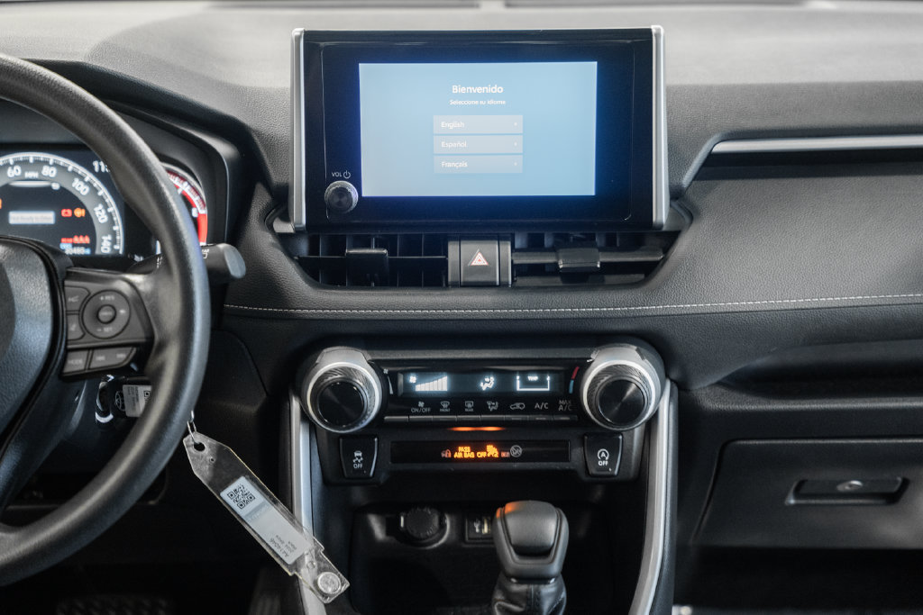Certified 2024 Toyota RAV4 LE AWD/4WD image 14