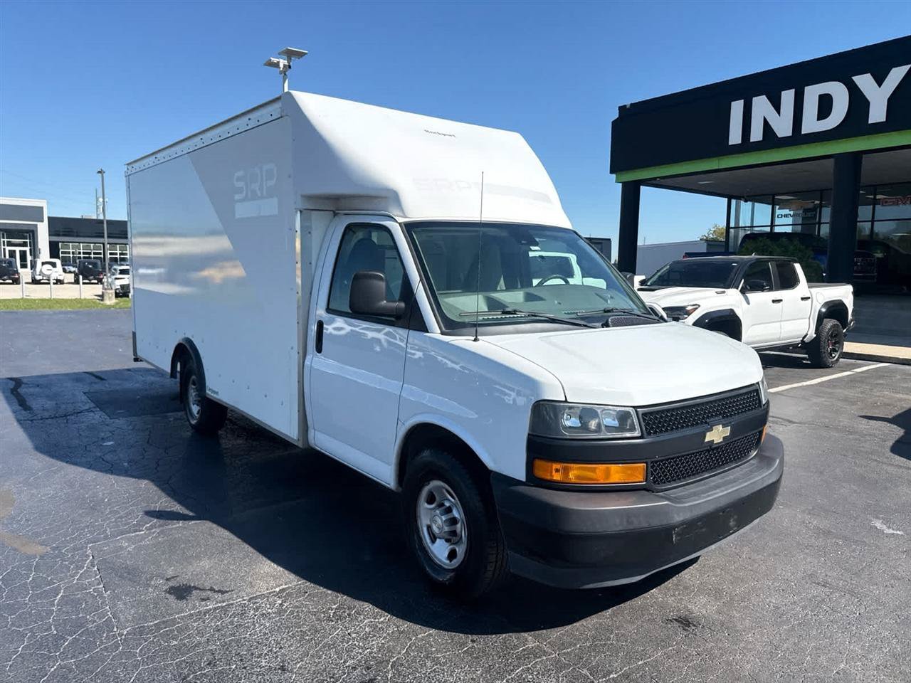 Used 2021 Chevrolet Express 3500 w/ Power Convenience Package RWD image 2