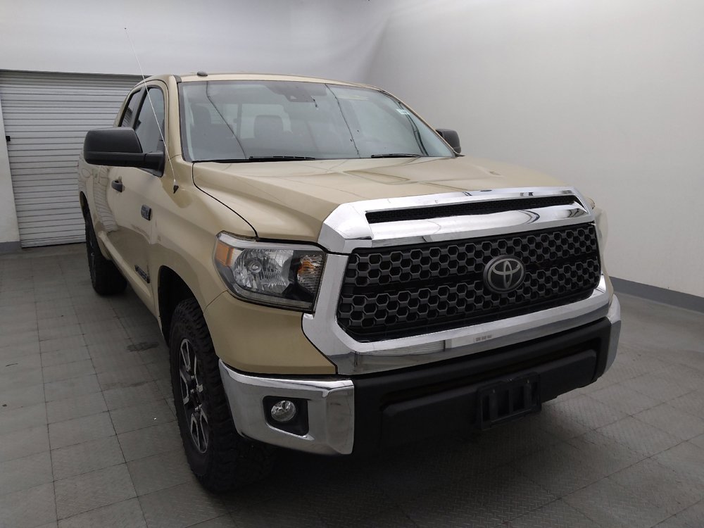 Used 2019 Toyota Tundra SR5 w/ SR5 Upgrade Package AWD/4WD image 14
