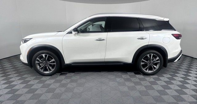 Certified 2025 INFINITI QX60 Luxe image 4
