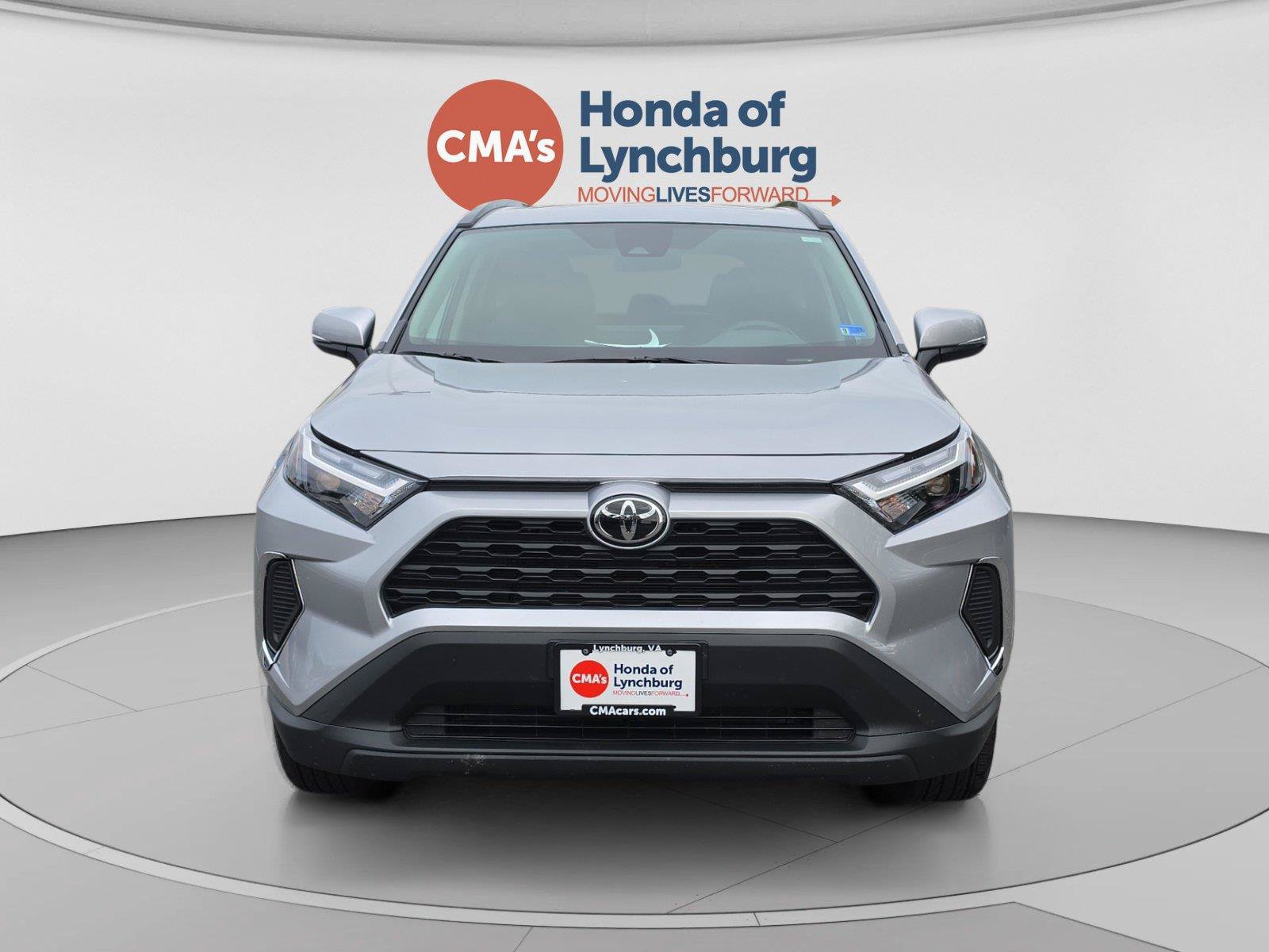 Used 2025 Toyota RAV4 XLE w/ Convenience Package AWD/4WD image 8