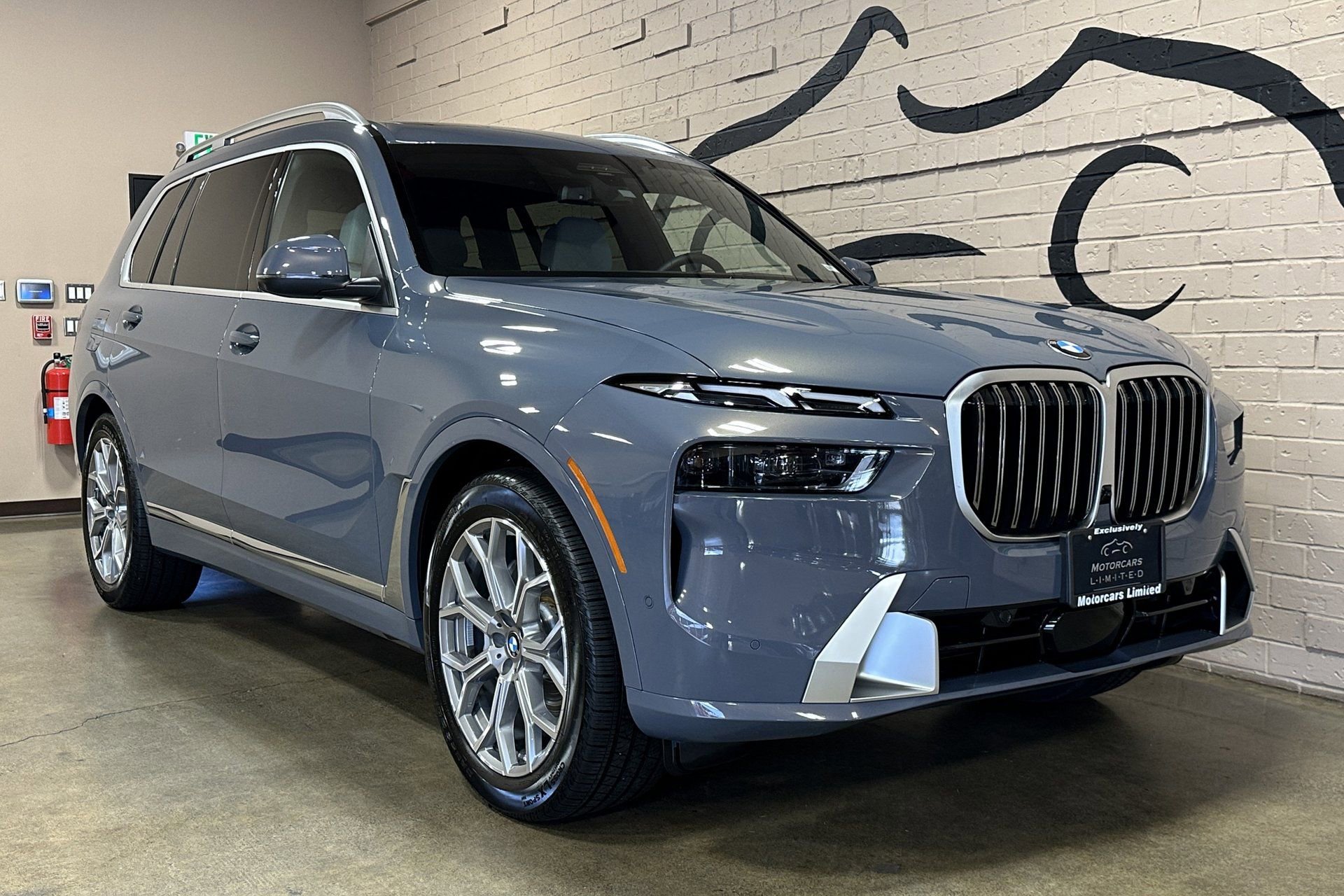 Used 2025 BMW X7 xDrive40i image 22