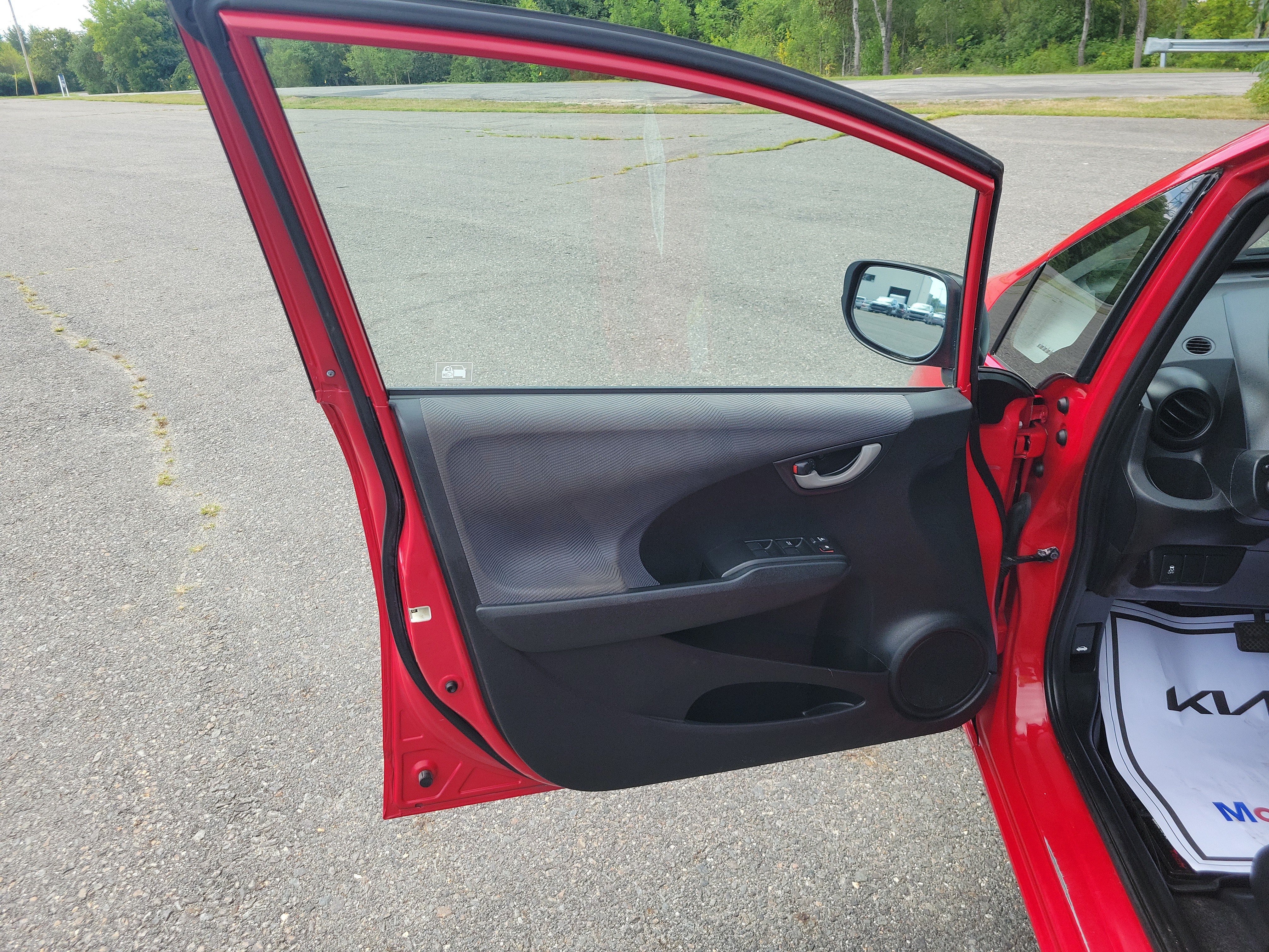 Used 2011 Honda Fit image 15