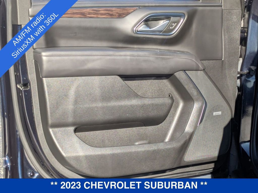 Used 2023 Chevrolet Suburban Z71 w/ Luxury Package image 13