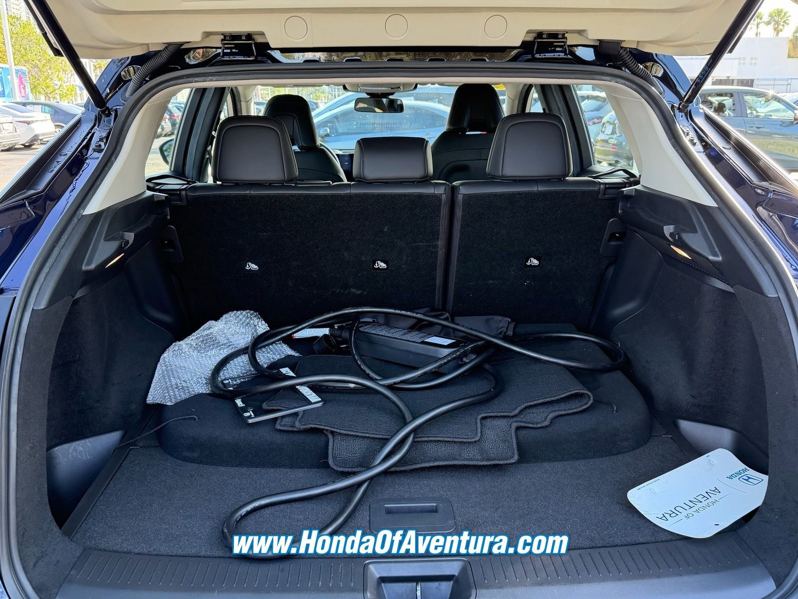 Used 2023 Nissan Ariya FWD image 13