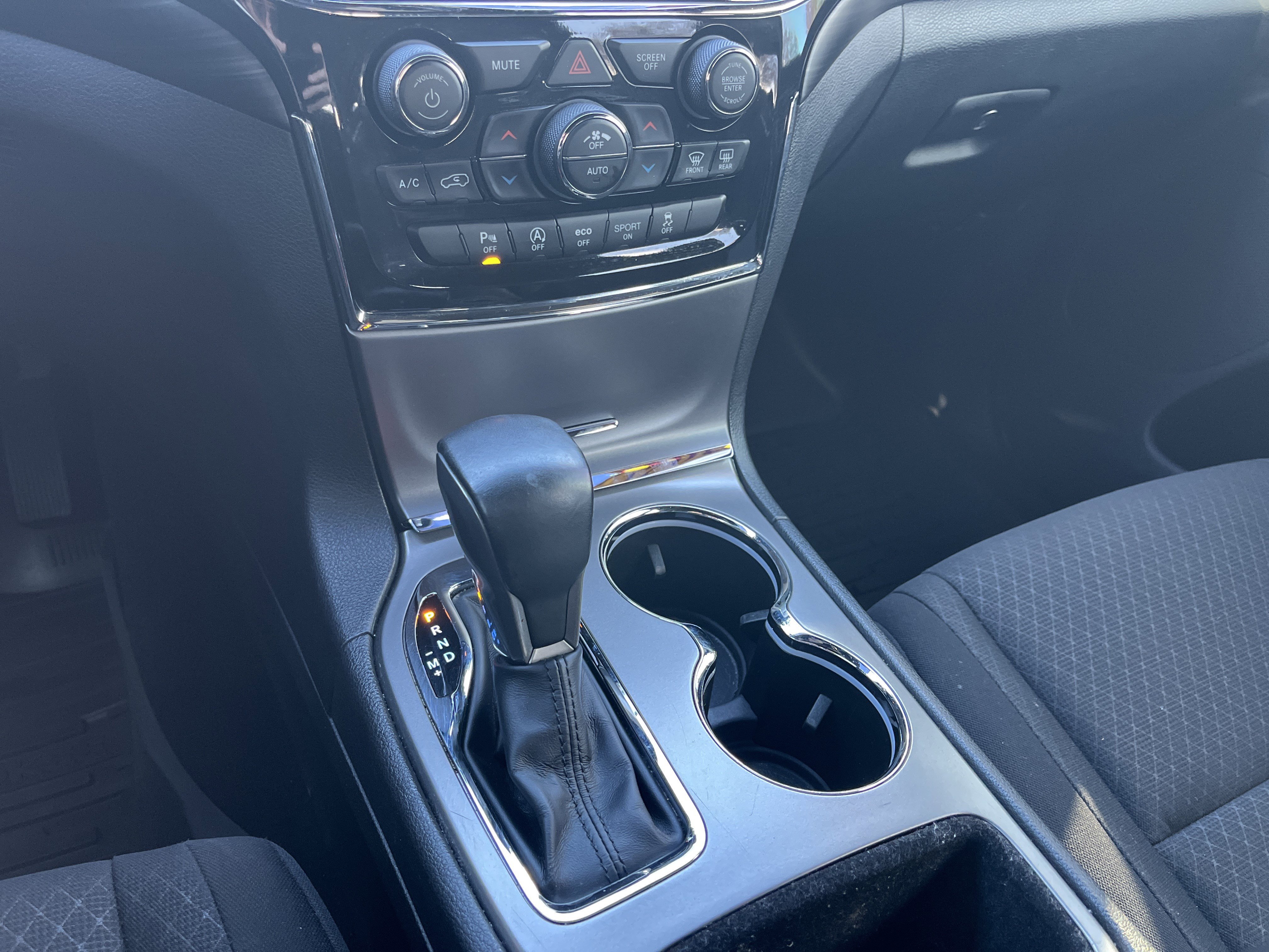 Used 2021 Jeep Grand Cherokee Freedom Edition image 9