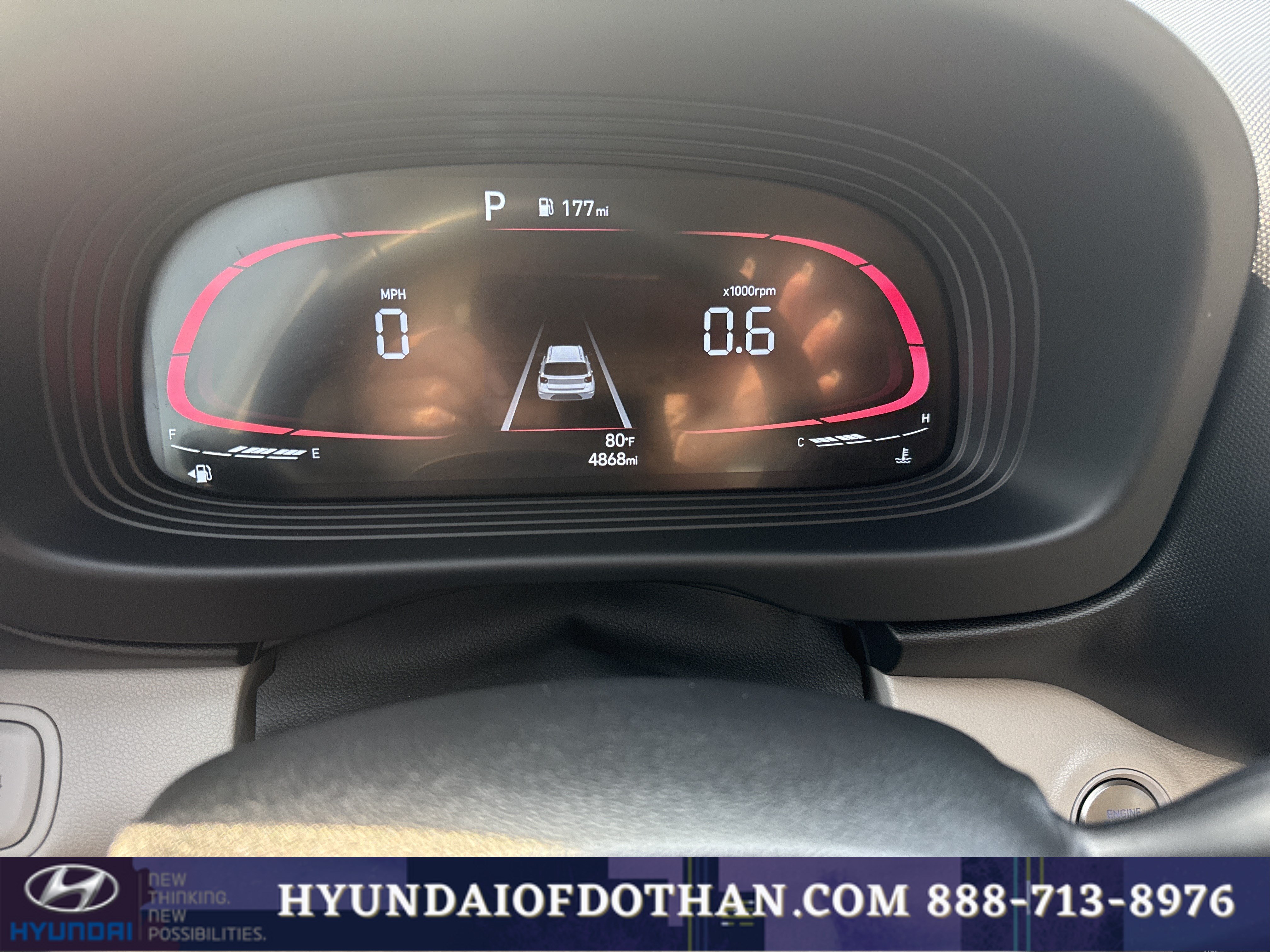 Certified 2025 Hyundai Venue SEL FWD image 8