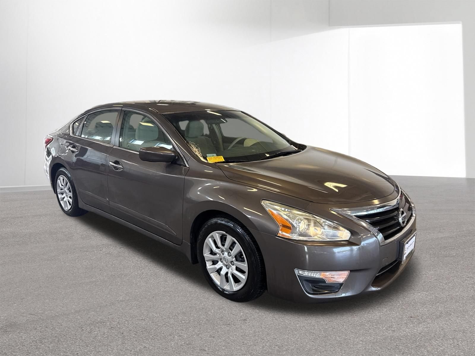 Used 2013 Nissan Altima 2.5 S FWD image 7